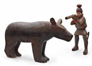 Skulptur. Jägare Och Björn. Samearbete. Skuret Och Bemålat Trä by Nils Nilsson (Sami Artist) SKUM