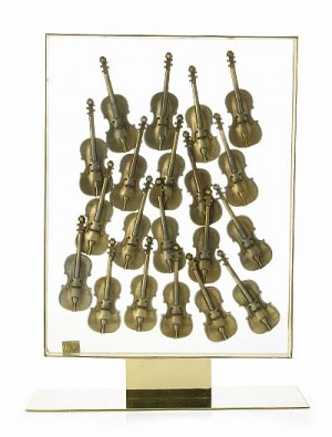 Accumulation De Violons by Fernandez ARMAN