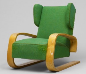 Fåtölj, Modellnummer A 38, För Artek. Skiktlimmade Medar Av Björk, Helstoppad Sits Och Rygg by Alvar AALTO
