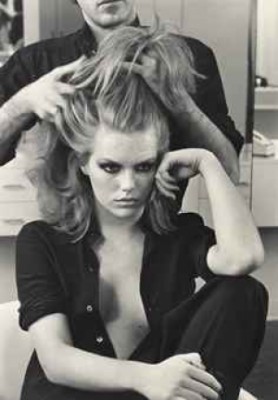 Patti Hansen For Xavier Coiffures, New York by Helmut NEWTON