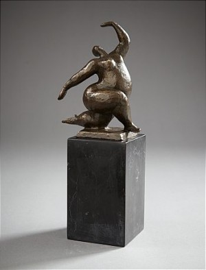 (2) Kvinnofigur by MILO