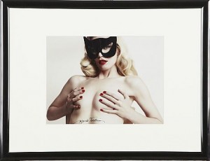 Claudia Schiffer by Mario TESTINO - auction artwork with signature