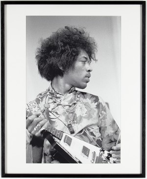 Jimi Hendrix På Gröna Lund 1967 by Hans ESSELIUS - auction artwork with signature
