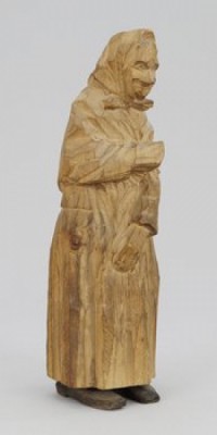 Stående Kvinna by Axel ‘Döderhultarn’ PETERSSON