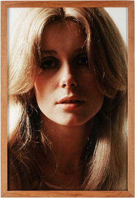 Catherine Denevue by Jerry SCHATZBERG - auction artwork with signature