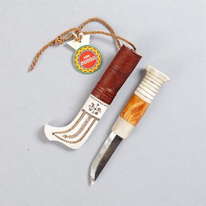 Kniv, Graverat Rehorn Samt Masurbjörk by Martin (Sami Artist) SUORRA