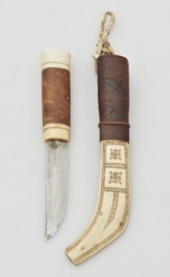 Kniv. Samearbete. Halvhorn by Pär (Sami Artist) OMMA - auction artwork with signature