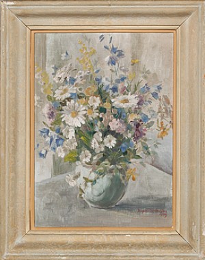 Blomsterstilleben by Ragnhild NORDENSTEN - auction artwork with signature