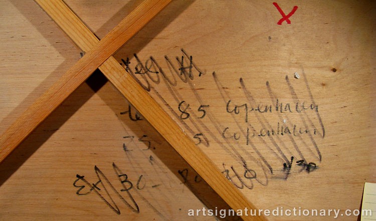 Close-up details showing Jan SCHOONHOVEN signature forgery characteristics