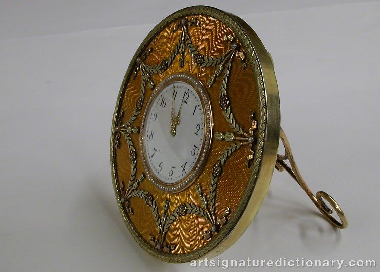 Close-up details showing Carl FABERGÉ signature forgery characteristics