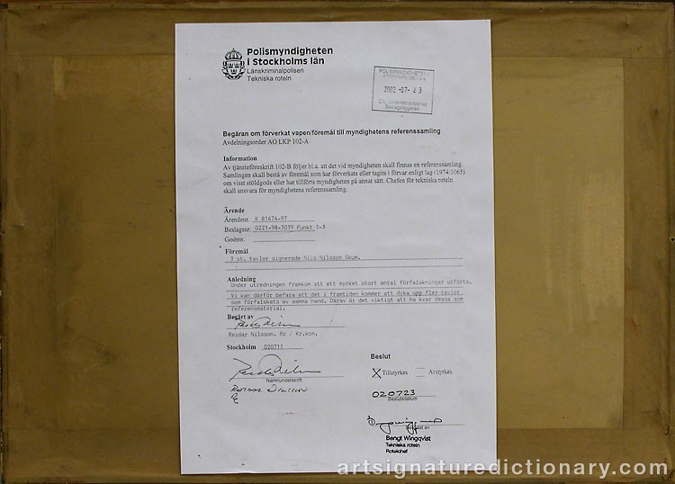 Close-up details showing Nils Nilsson (Sami Artist) SKUM signature forgery characteristics