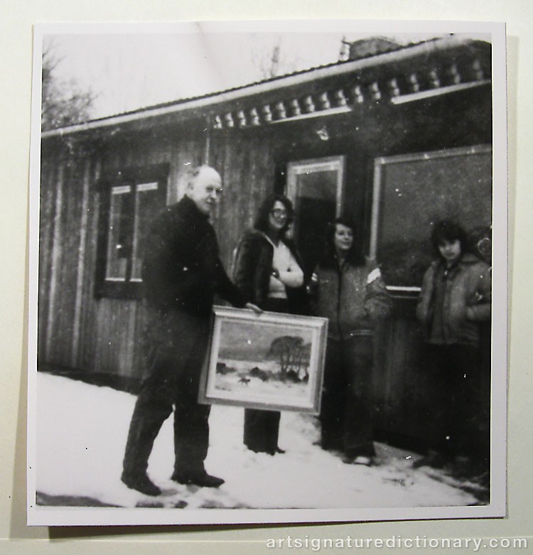 Close-up details showing Lindorm LILJEFORS signature forgery characteristics