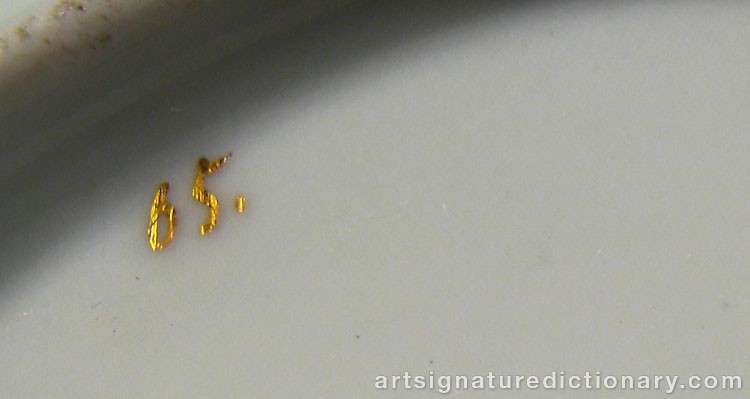 Close-up details showing N. ‘Porcelain Manufacture, St. Petersburg’ KORNILOV signature forgery characteristics